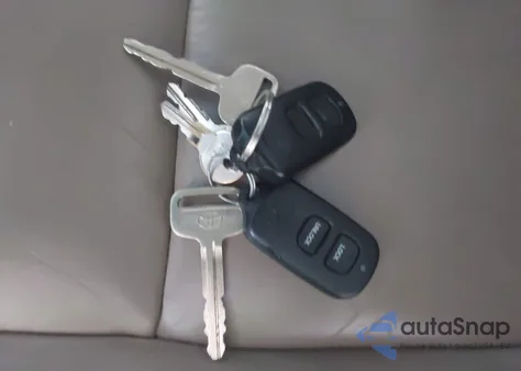 2003 Toyota Tundra Ltd V8 из США, поврежденный, VIN 5TBBT48193S361855